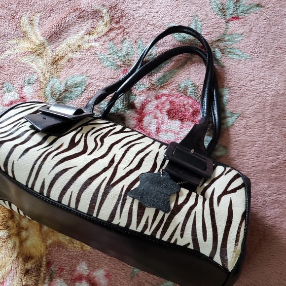 Handbag - Picture 2 of 2